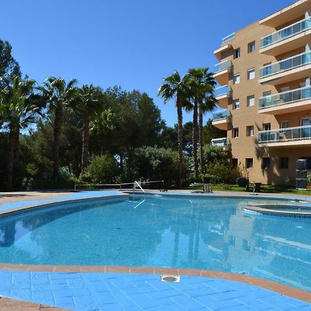 Lovely Familiar Apartment With Pool In Cap Салоу Екстериор снимка