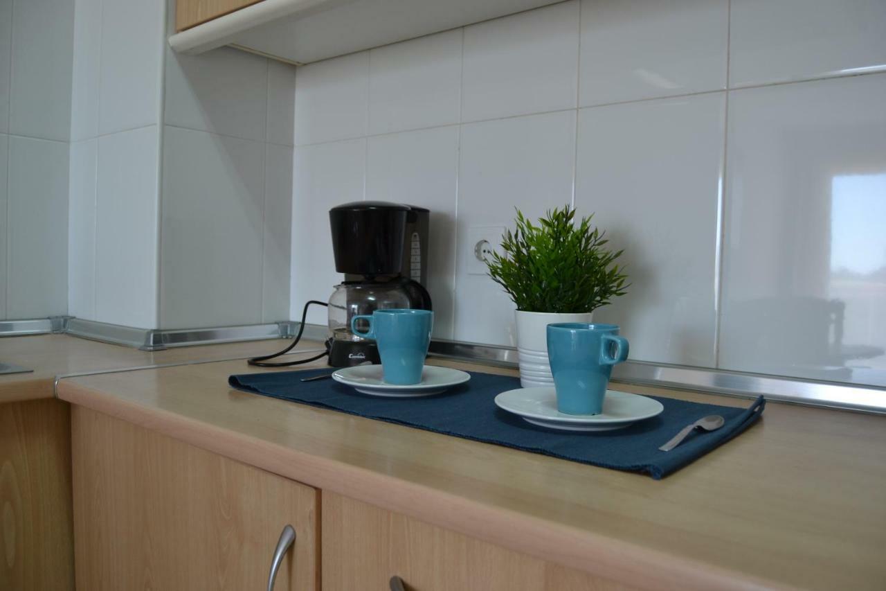 Lovely Familiar Apartment With Pool In Cap Салоу Екстериор снимка