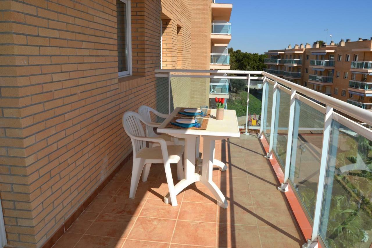 Lovely Familiar Apartment With Pool In Cap Салоу Екстериор снимка