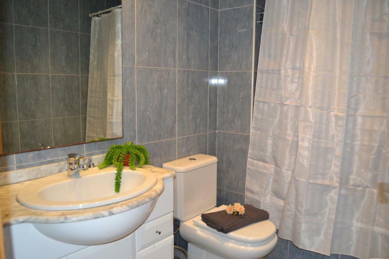 Lovely Familiar Apartment With Pool In Cap Салоу Екстериор снимка