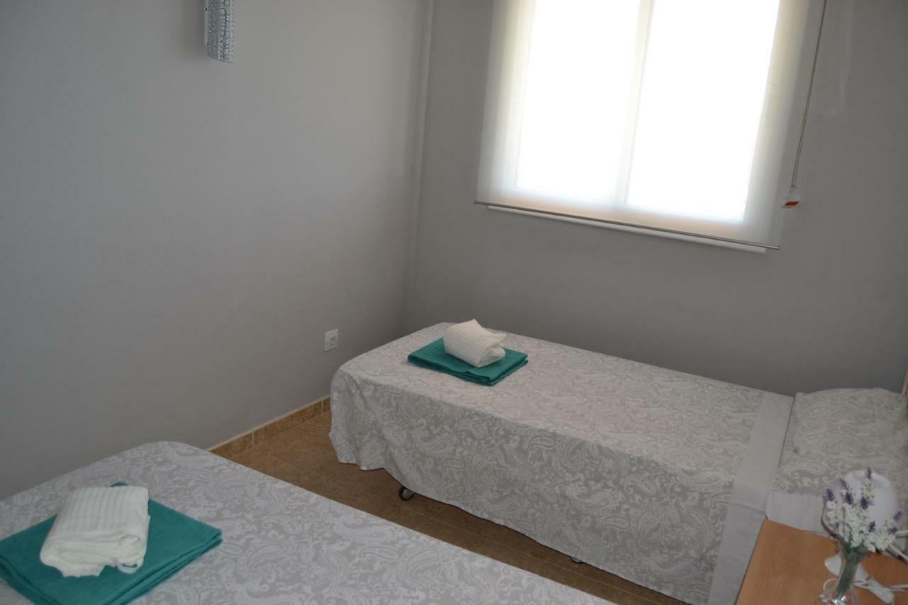 Lovely Familiar Apartment With Pool In Cap Салоу Екстериор снимка