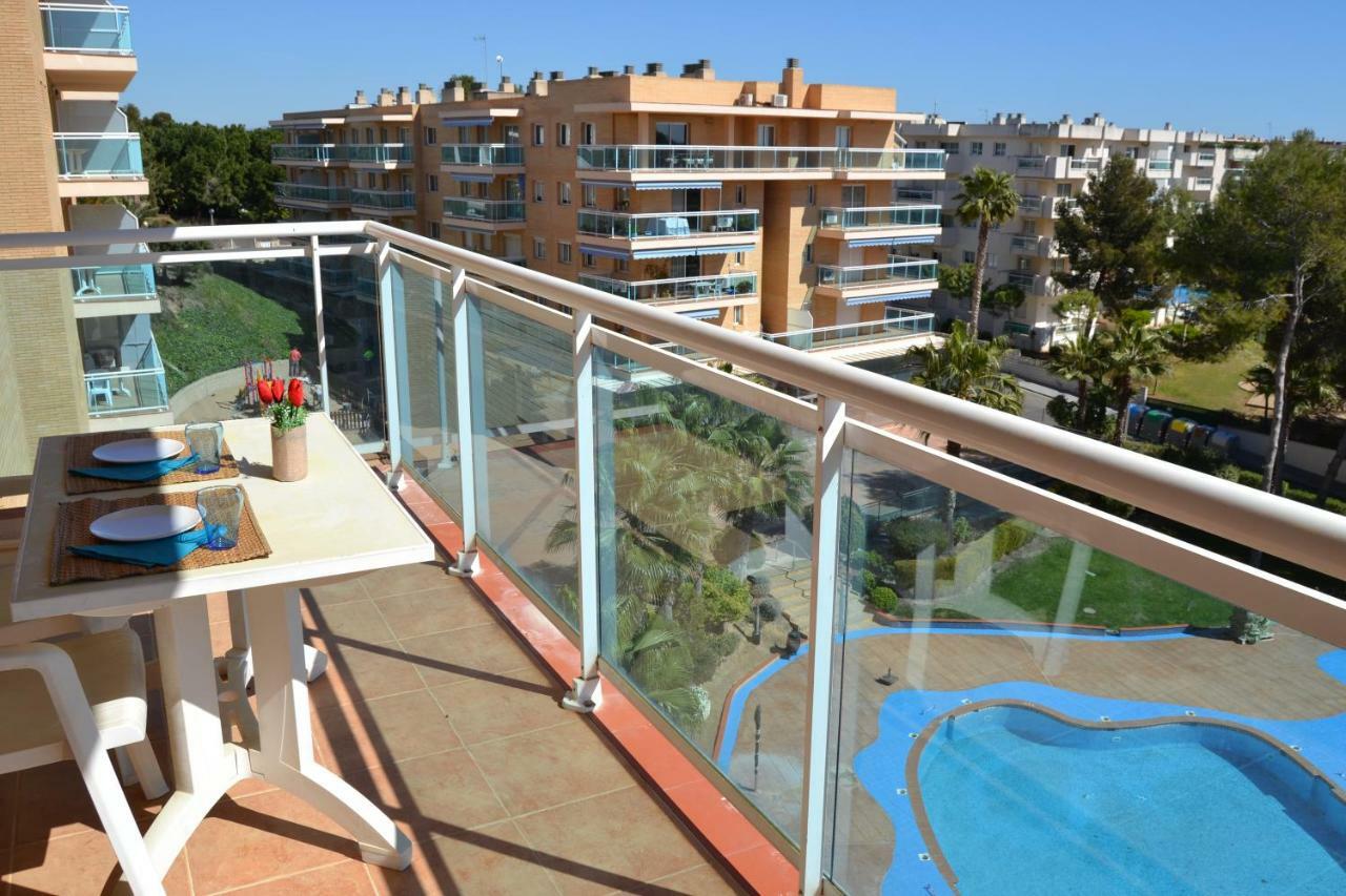 Lovely Familiar Apartment With Pool In Cap Салоу Екстериор снимка
